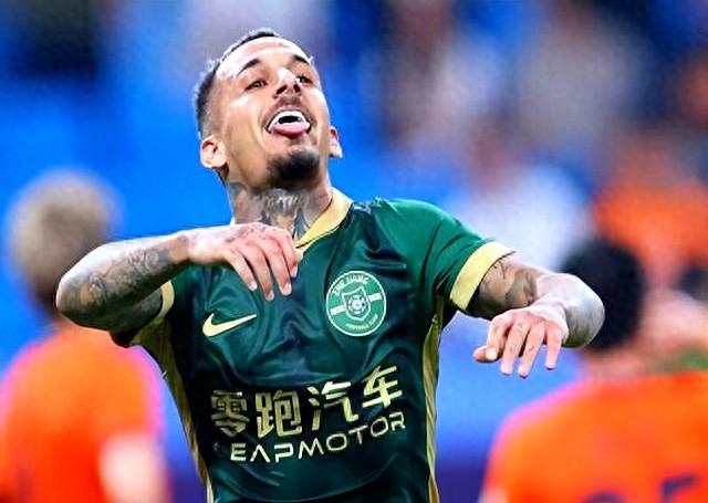 今日12月9日凌晨，中超传来山东泰山、莱昂纳多、北京国安消息