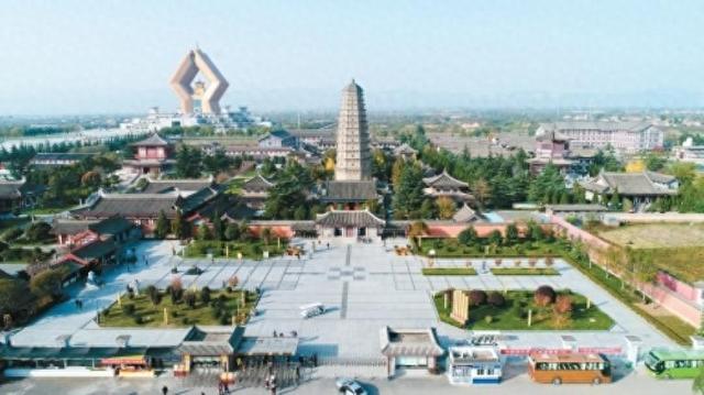 国宝名镇 千年法门