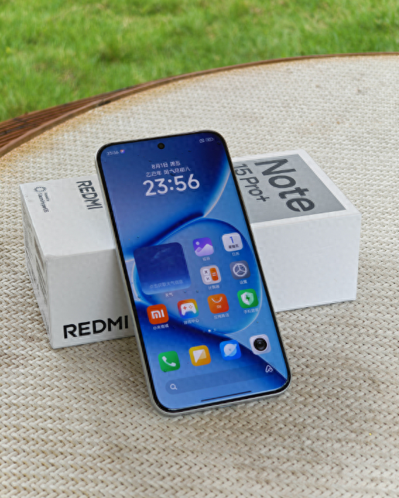 REDMI Note 15 Pro + 深度评测：全能硬核，耐用与体验的越级之作