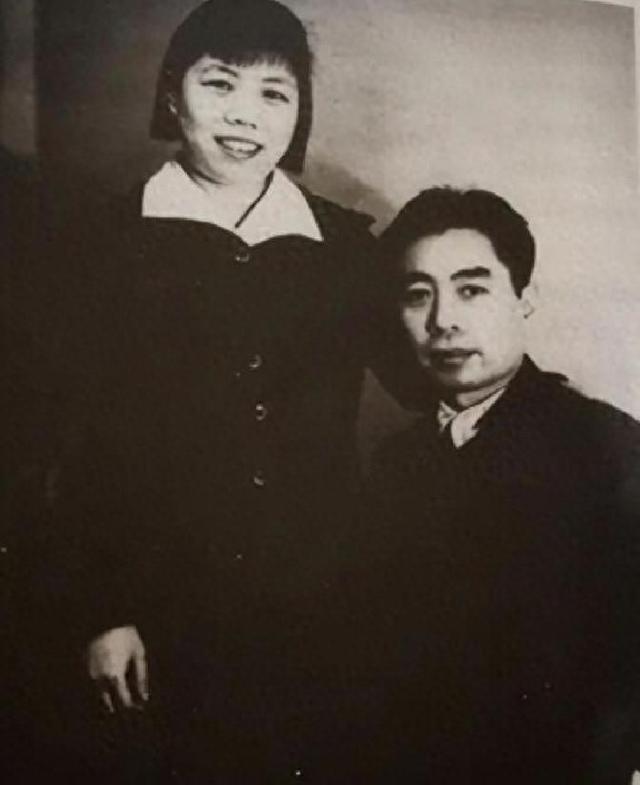 14年，李鹏坦白与周总理的真实关系：别人说我是他的养子，不正确