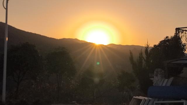 早阳，第一抹阳光