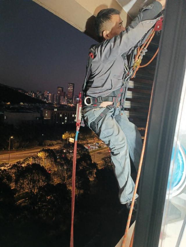 来文彬因车祸不幸去世，年仅39岁