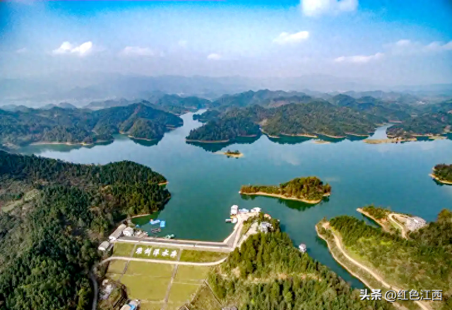 剑潭秋光里的千年回响