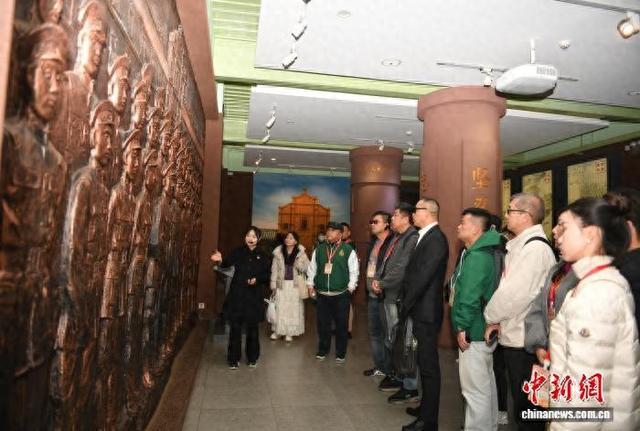 27名泰国马来西亚华裔青年赴滇参访交流