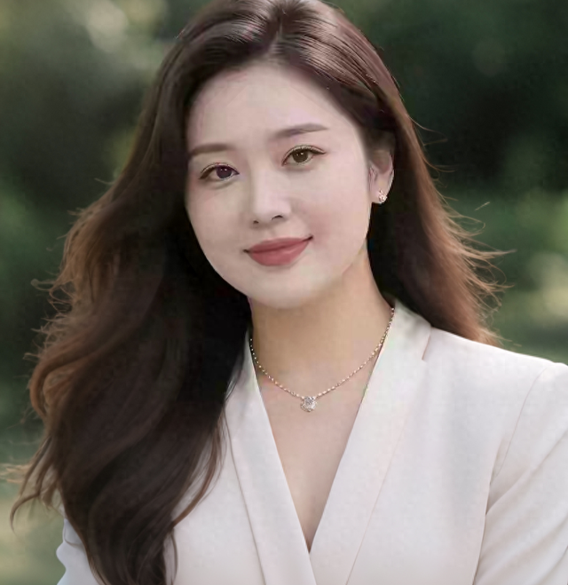 搞定40岁女人的最好方式：喂饱她的两个需求	，让她对你死心塌地