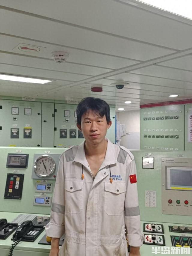假期我在岗丨在噪音和高温中确保“科学”号科考船平稳运行