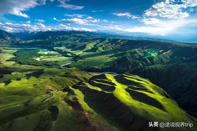 中国山河大地三重奏，美景天花板的极致浪漫，哪个是你心中的第一