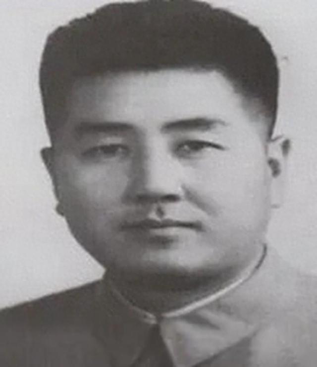他是原甘肃省委书记，1967年被夺权，1971年再次担任甘肃省委书记