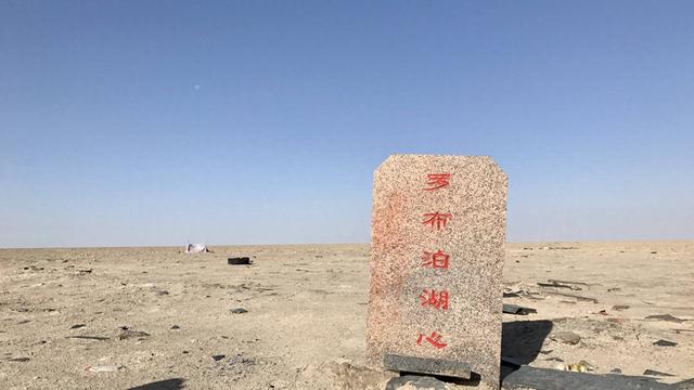 80年代日赚1万老板，卖房5闯死亡禁地，靠喝血吃苍蝇活下来！