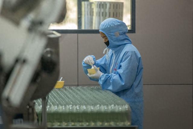 与沉睡词义相近的词汇有哪些（奔流的希望地球褶皱里的山海新梦）