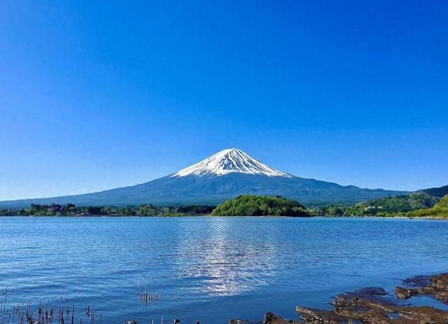 102岁大爷登顶富士山！这高能量生活，以后还想继续爬山
