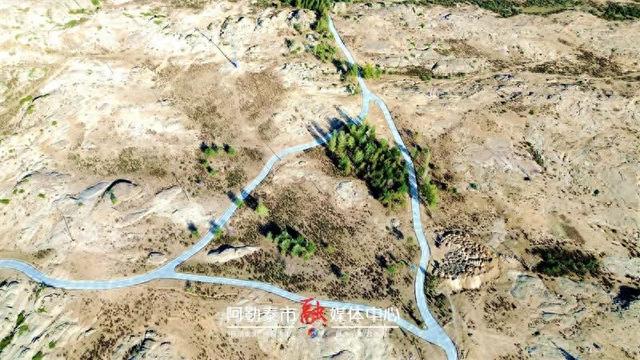 1.4公里公路焕新+50车位加持 五指泉景区凭“舒心”圈粉