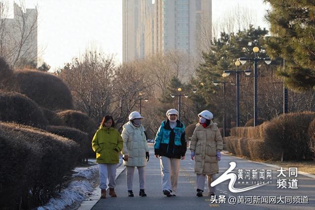 暖阳映冰湖 邂逅文瀛湖的冬日治愈感