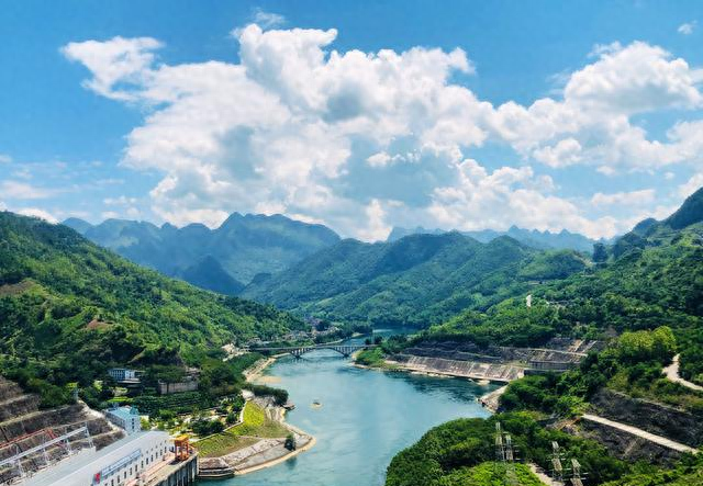 贵州最大的水库，五一可以来这里玩！