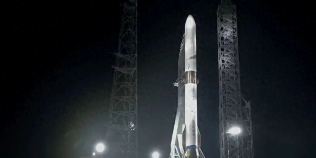 中美5型大火箭竞速发射！谁先搞定火箭回收，谁能拿下世界第二？