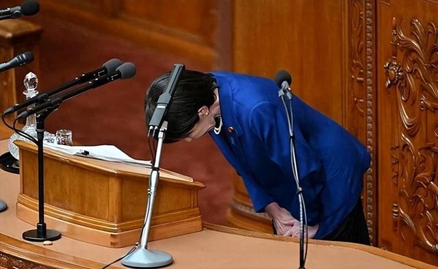 高市被催辞职谢罪	，日本要废除中国出兵权，辽宁舰已逼近日本本土