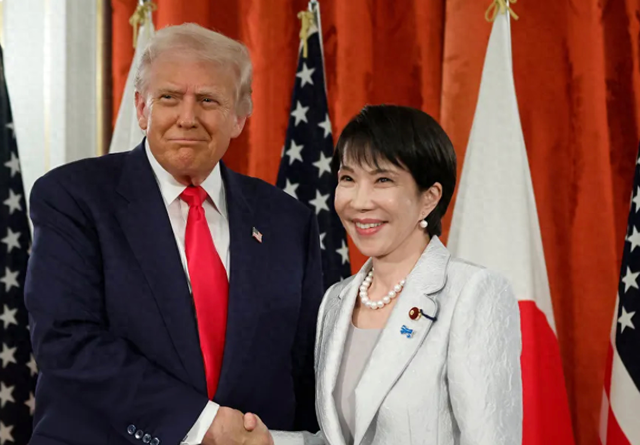 从沉默到劝高市早苗悠着点，特朗普发出的信号让日本心凉