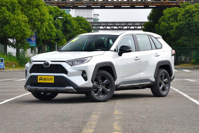 RAV4荣放二手车导购评测