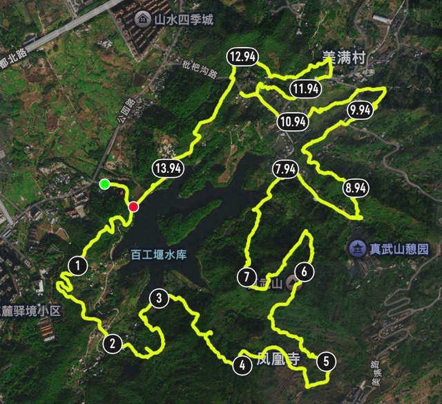 火了！全国徒步圈开启“画马”模式，成都龙泉山单日上百人组队“画马”