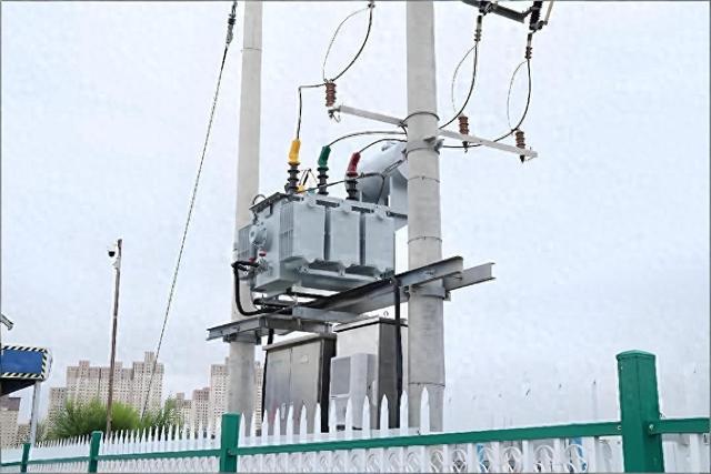 出口暴增57.9%！马斯克预言成真，中国又一产业杀疯了！