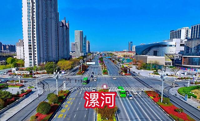 河南第2个火车拉来的城市，由许昌地区分出，200多万人设5个区县