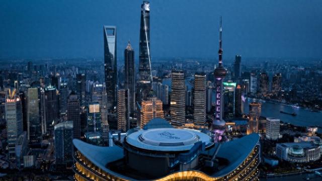 品区·周末侃｜高楼观光项目接连开放，魔都“云端之旅”火热背后