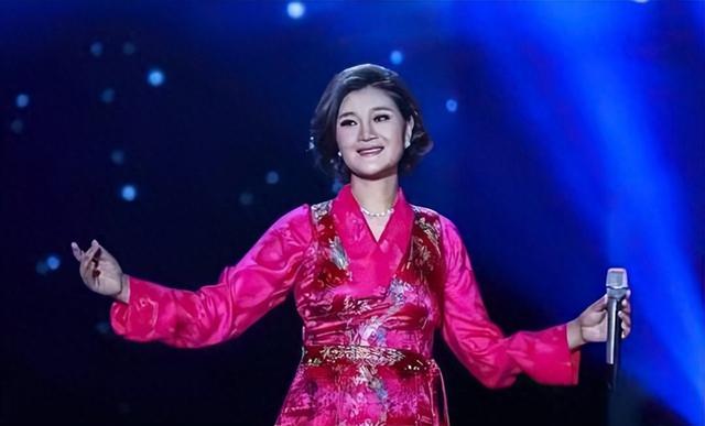 “跳梁小丑”降央卓玛跌落神坛，不再被世界宽容，刀郎：绝不原谅