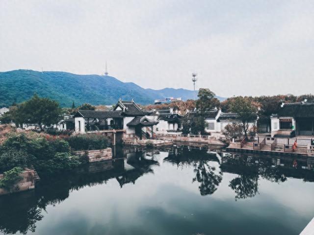 我是香港人，刚从无锡回，实在忍不住想说：无锡给我五点印象