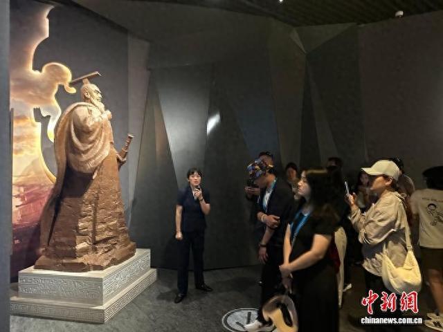 台湾青年山西溯源历史文化：看到过去，看向未来