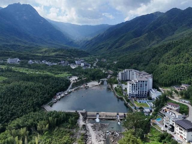 桂在交旅｜广西这条“最美旅游公路”串起避暑好风光