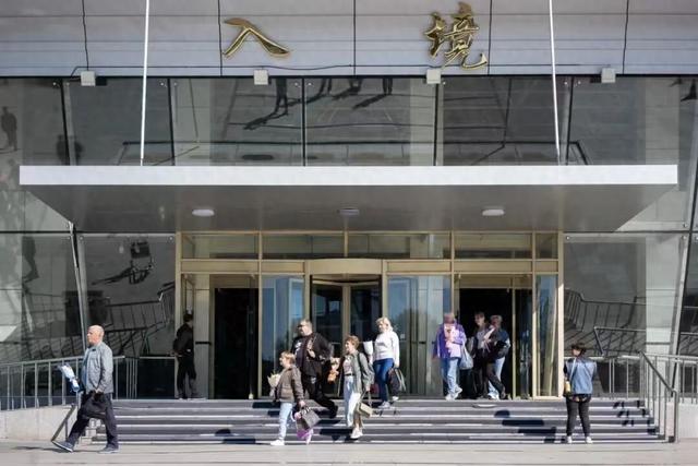 “双节”游黑河 文旅涌新潮——140万游客用脚步投票，让边城变“热门”