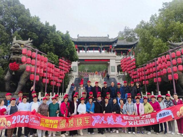 太湖太会了！外省游客扎堆来！