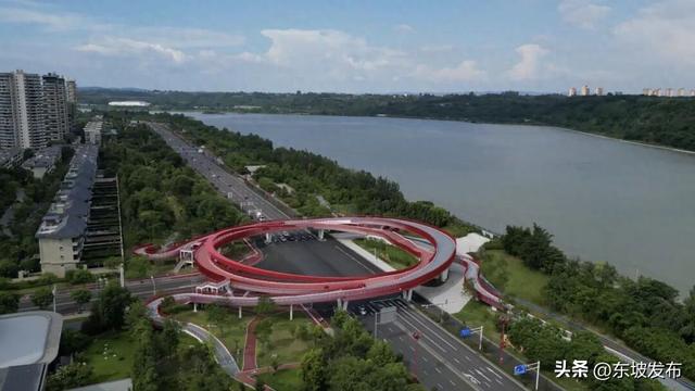 你好 东坡 ！| 滨江路：岷江之畔，一场与城市的诗意对话