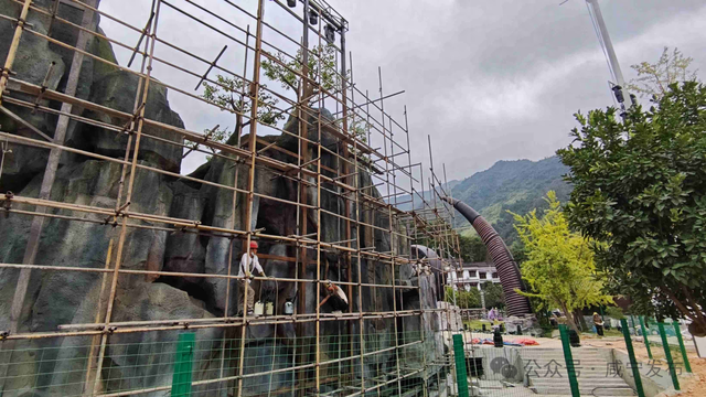 通城药姑山古瑶村景区改扩建工程即将完工