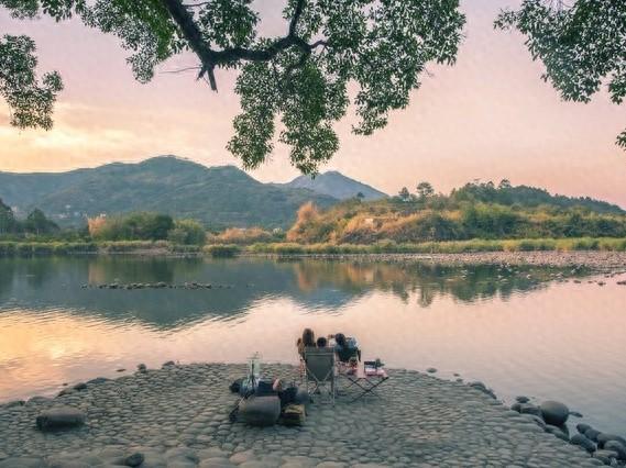 人老了，攒太多的钱是没什么意义的，看完你就明白了