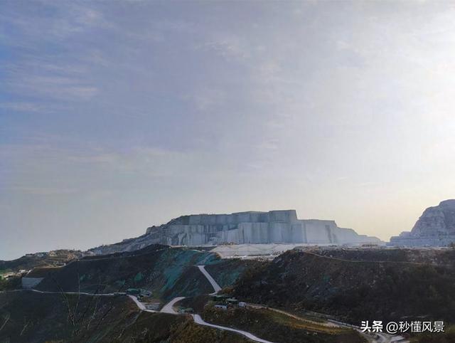 中国最悲催的一座山，总价值高达2万亿，却每天都在被切割！