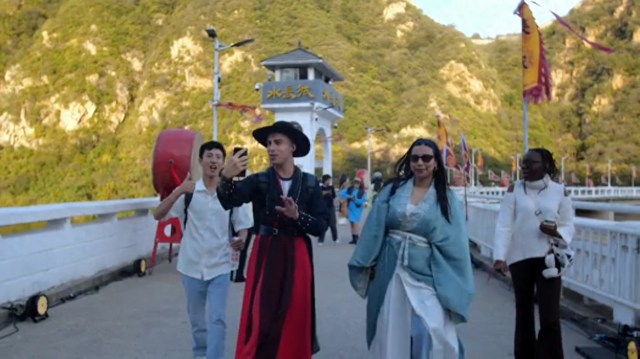 当长城遇见烟火气，黄花城水长城变身国庆热门打卡地！