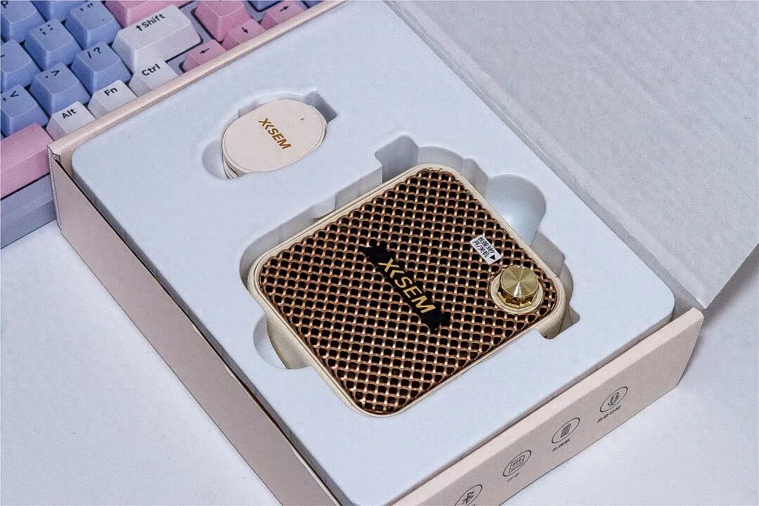 带团讲解总“翻车”?这款小蜜蜂让我告别讲解尴尬