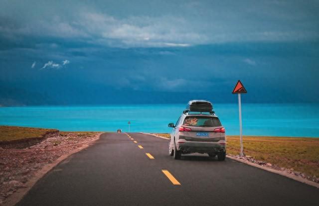 去了银川跟西宁，直言不讳：两地人气质与发展各有乾坤