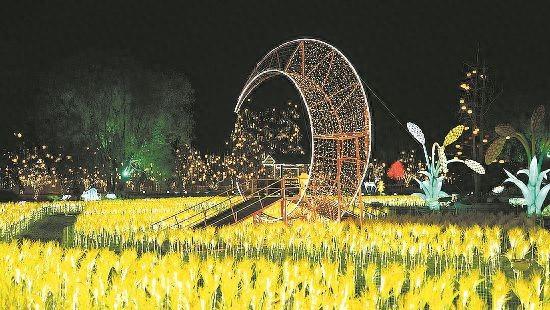 千灯入画 步步皆景