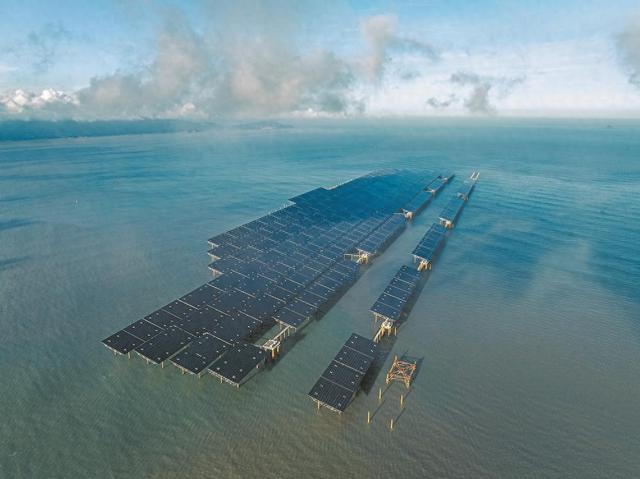 中广核宁德200MW海上光伏项目稳步推进建设
