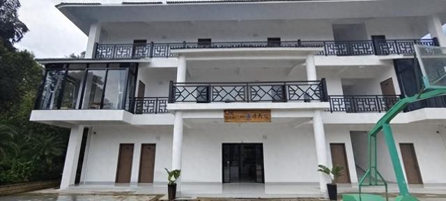 山海间的苗寨原乡：雅啦咪山海情民宿的本真文化旅居