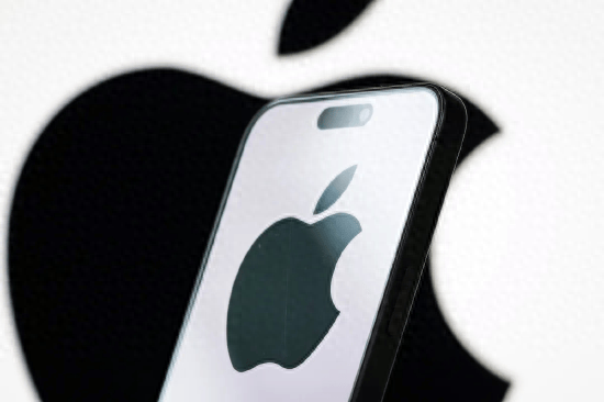 苹果9月9日新品发布会前瞻：iPhone 17“史上最薄iPhone”，起售价预计为800美元！新款耳机预计将搭载H3芯片