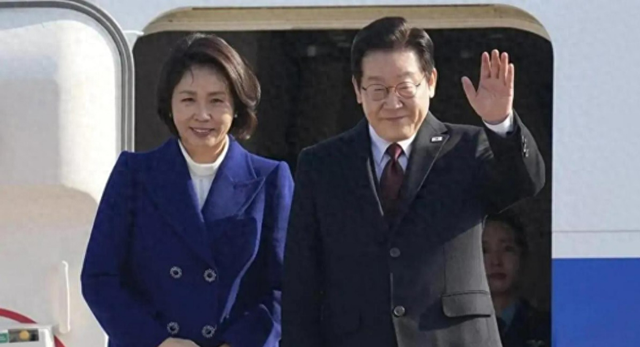 李在明启程离京，临走前终于对华改口，一个时代告终	，有些事情希望中方能翻篇，“背后靠山	”让他底气十足