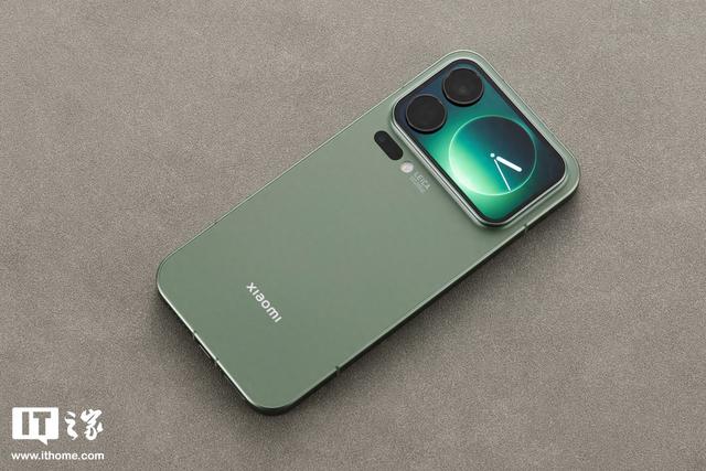 小米 17 Pro 系列手机获澎湃 OS 3.0.17.0 升级