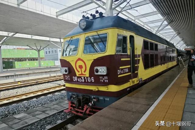 k1572次吉林到西安普速火车全程2500公里，却要运行33小时多