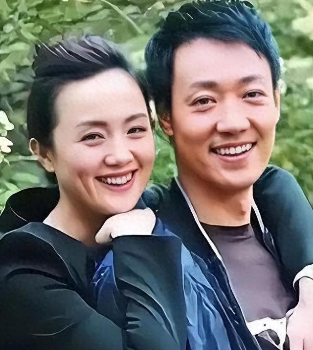 辛柏青丧妻刚满100天，离谱的事就发生了，被撮合娶马伊琍引争议