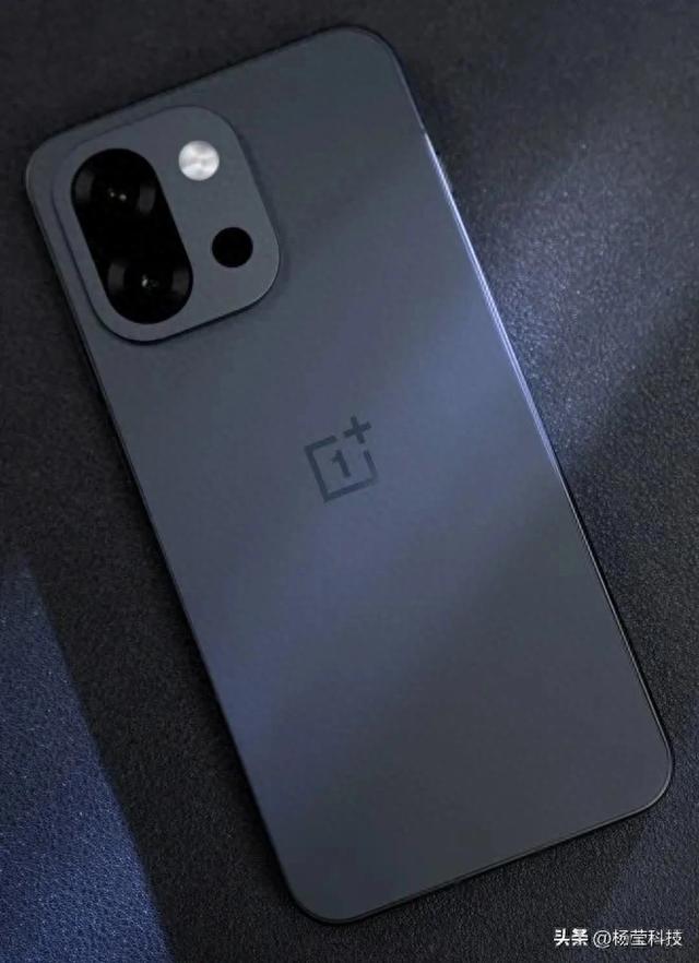 想一部手机用六年？这三款旗舰性能续航皆出色