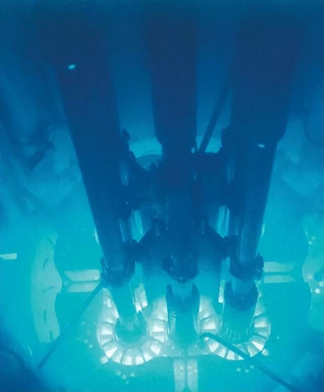 核堆芯“黑盒”终破解！100纳米传感器扛住高温强辐射！