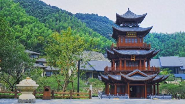 比起婺源和景德镇，我更爱这个千年古镇，人少景美不收门票